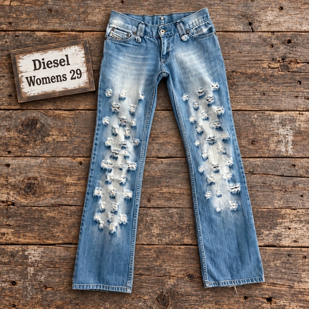Diesel Womens 29 Distressed Bootcut Jeans Light Wash Low Rise Made in Italy